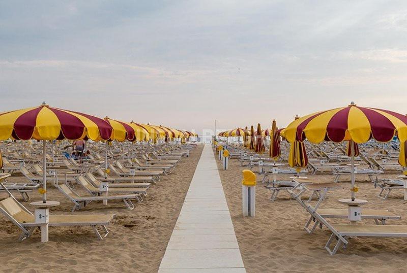 Hotel Paradiso Rimini Exteriör bild