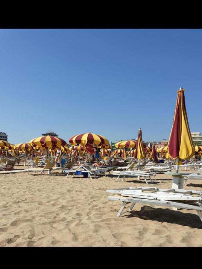Hotel Paradiso Rimini Exteriör bild